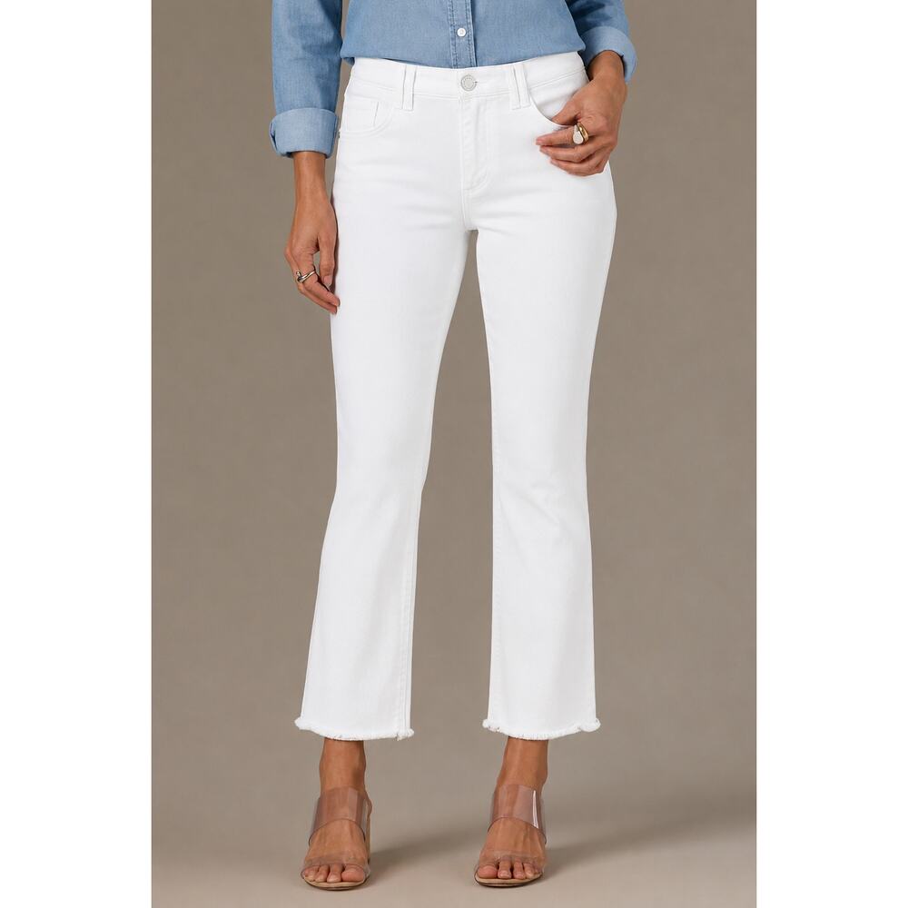 Wit & Wisdom Tatum High Rise Cropped Itty Bitty Flare Jeans White Size 0 🤍✨🤍